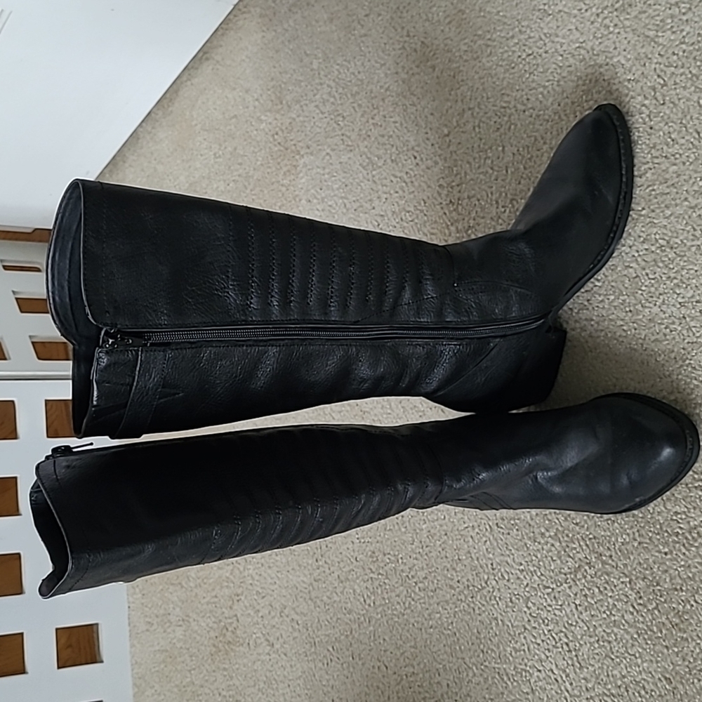 Leather Black Boot - image 2